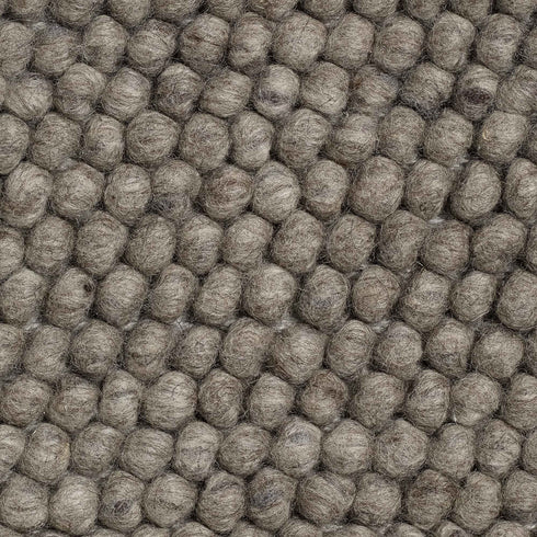 Peas Rug